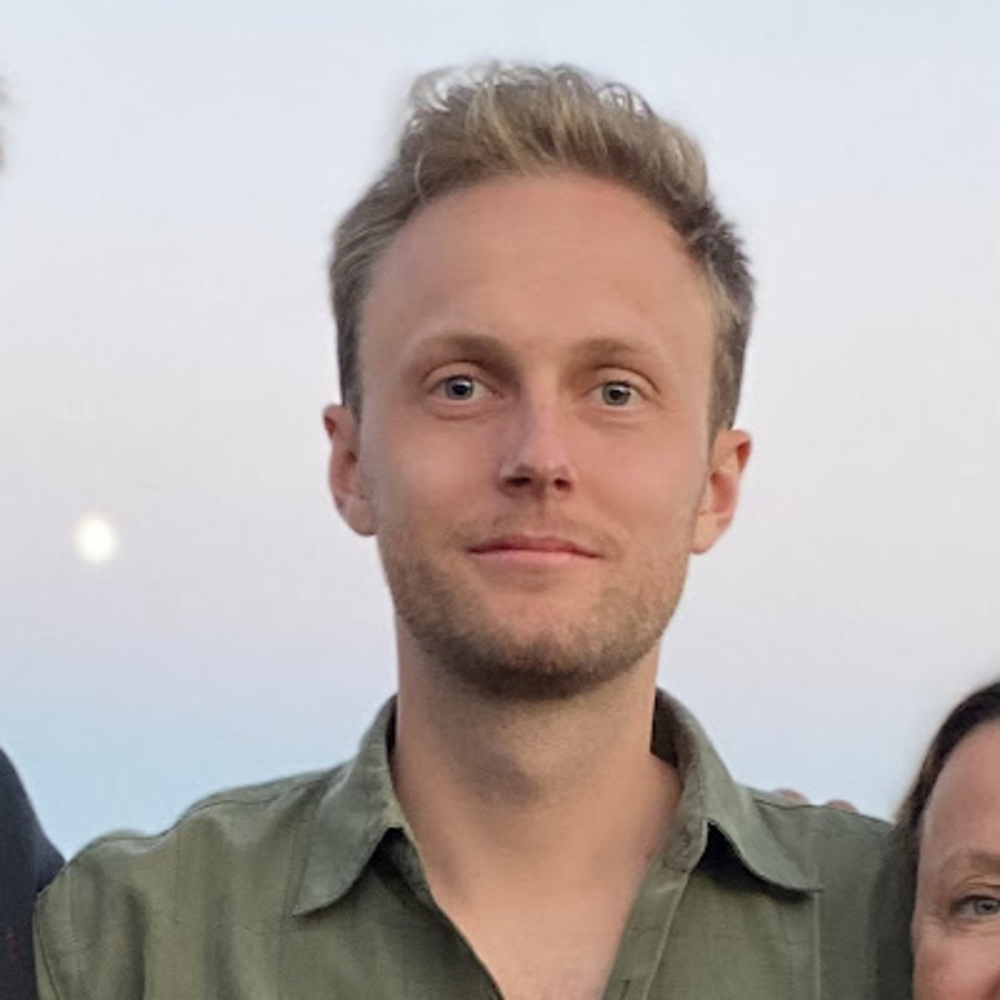 Meet your Posher, Evan